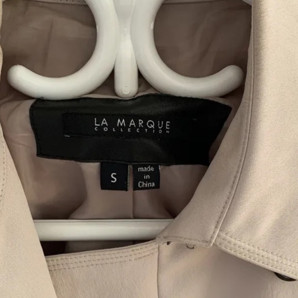 Trench coat - Picture 2 of 3